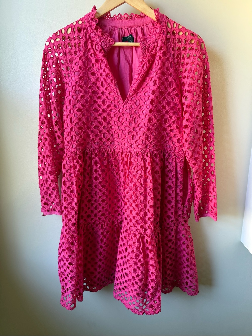 J CREW Tiered Popover Dress Embroidered Eyelet Pink Coquette Dopamine Boho XS